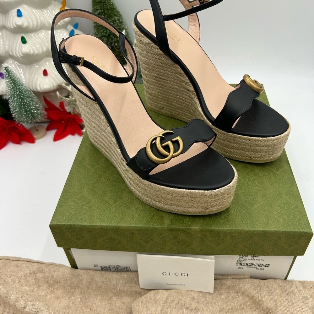 Gucci women's Black GG leather Wedge espadrille Sandals size 41 fits 10 US - Picture 2 of 10